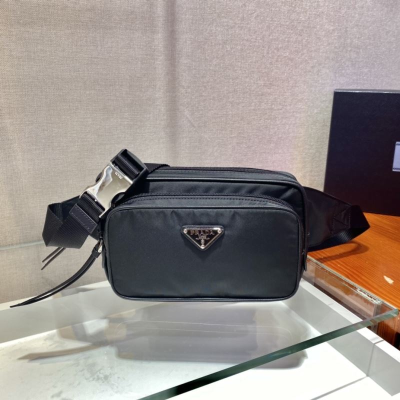 Pra*a waist chest packs